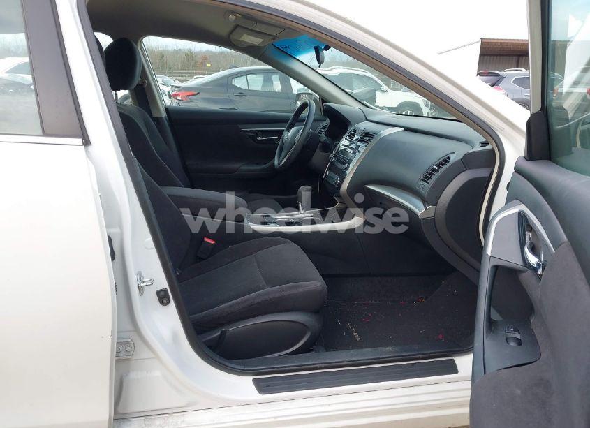 Photo 5 of 2013 Nissan Altima 2.5 S (VIN 1N4AL3AP6DC123899)