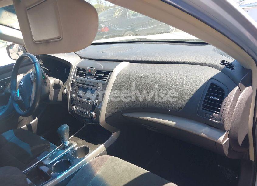 Photo 5 of 2013 Nissan Altima 2.5 S (VIN 1N4AL3AP6DC125412)