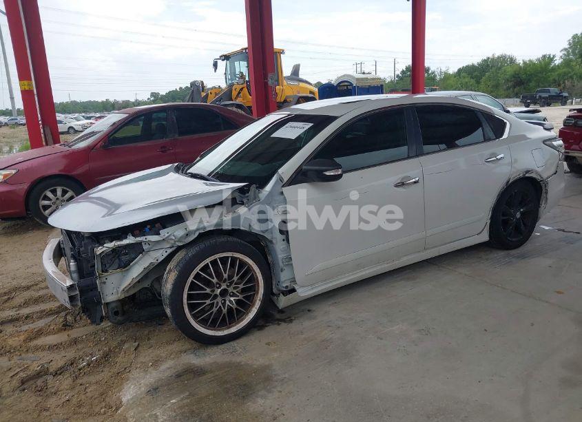 Photo 2 of 2013 Nissan Altima 2.5 SL (VIN 1N4AL3AP6DC126950)