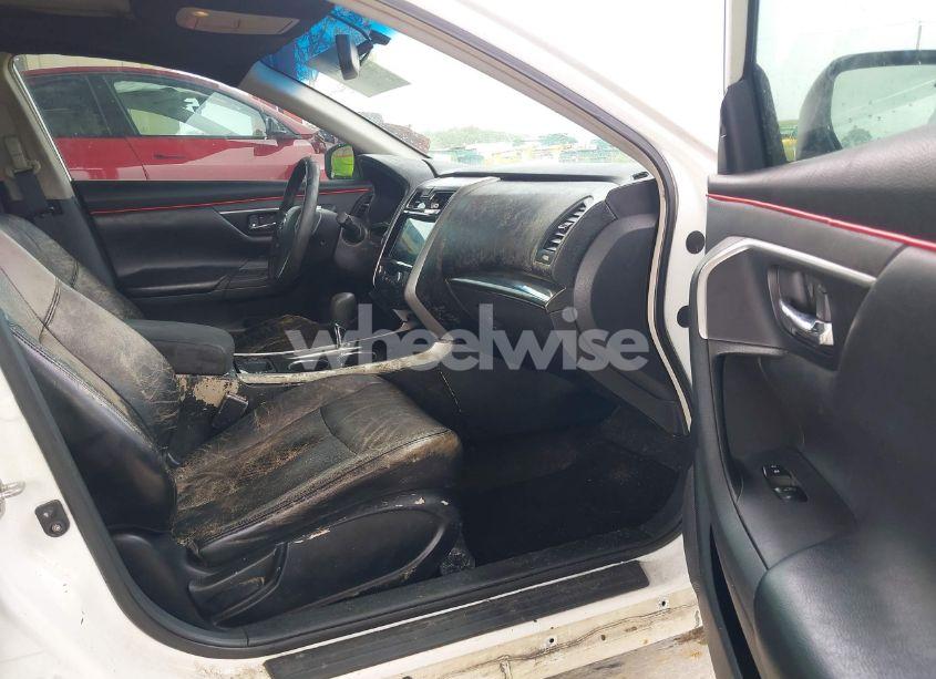 Photo 5 of 2013 Nissan Altima 2.5 SL (VIN 1N4AL3AP6DC126950)