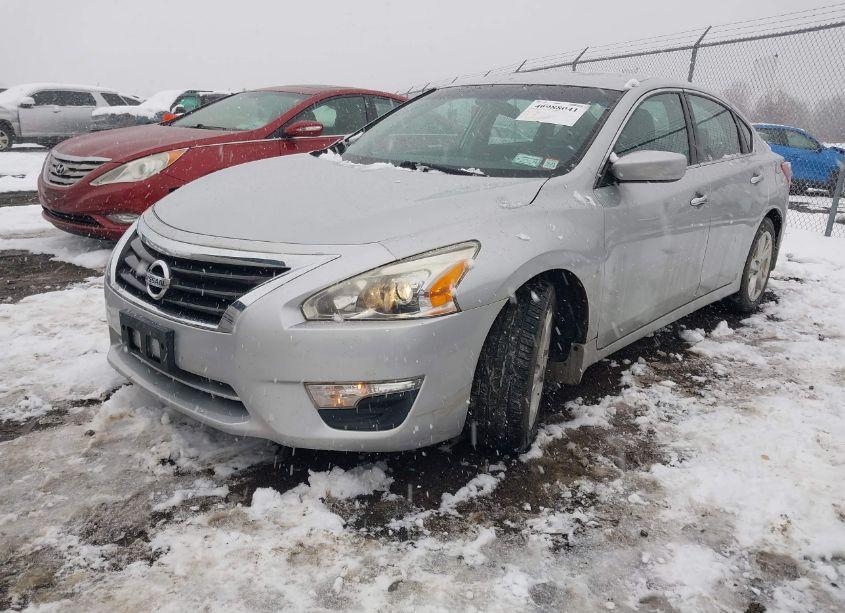 Photo 2 of 2013 Nissan Altima 2.5 SV (VIN 1N4AL3AP6DC131436)