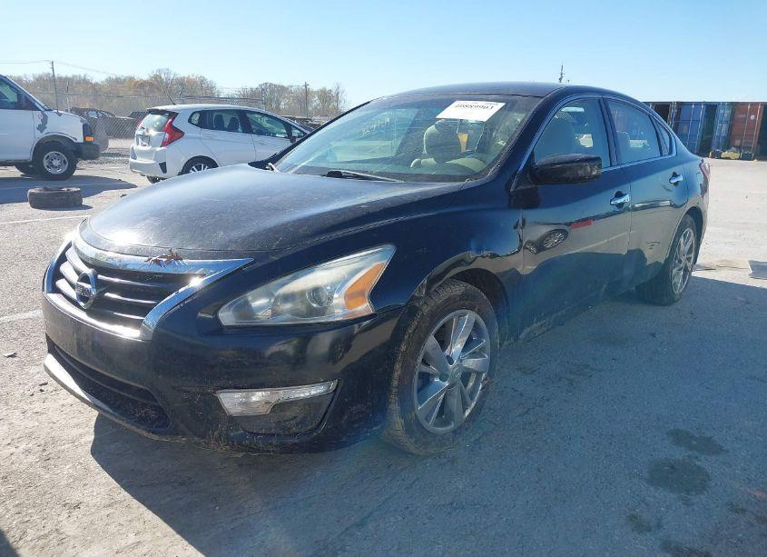 Photo 2 of 2013 Nissan Altima 2.5 SV (VIN 1N4AL3AP6DC185433)