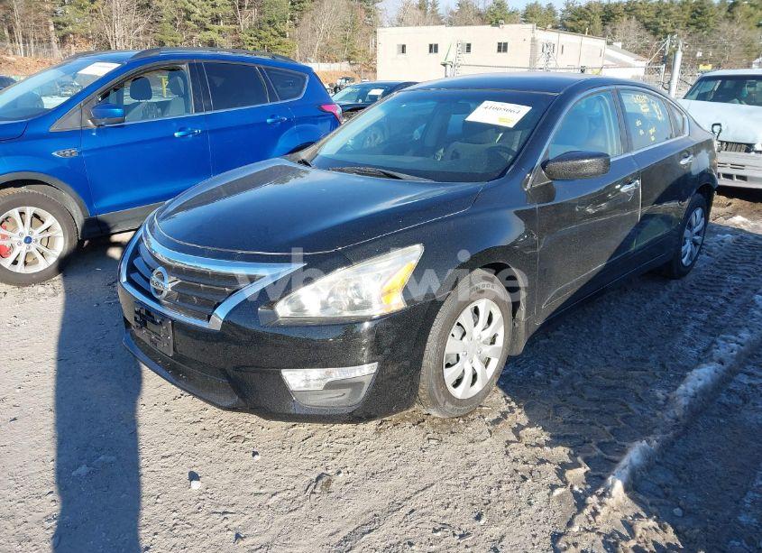 Photo 2 of 2013 Nissan Altima 2.5 S (VIN 1N4AL3AP6DC205227)