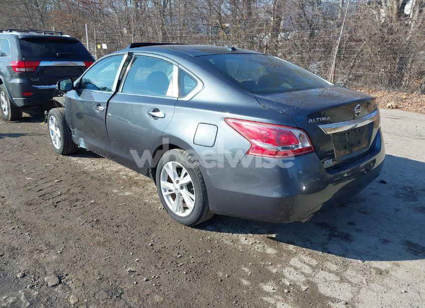 Photo 3 of 2013 Nissan Altima 2.5 SV (VIN 1N4AL3AP6DC247638)