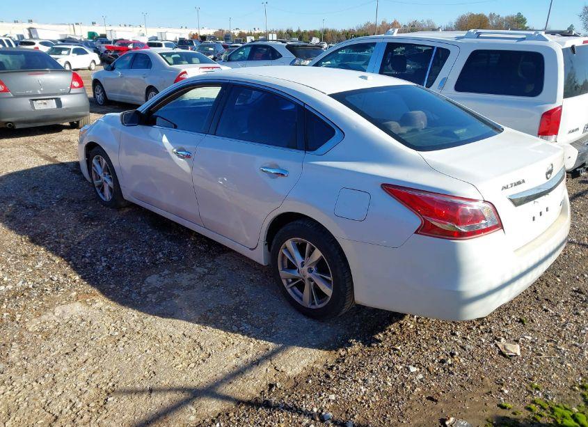 Photo 3 of 2013 Nissan Altima 2.5 SV (VIN 1N4AL3AP6DC250684)