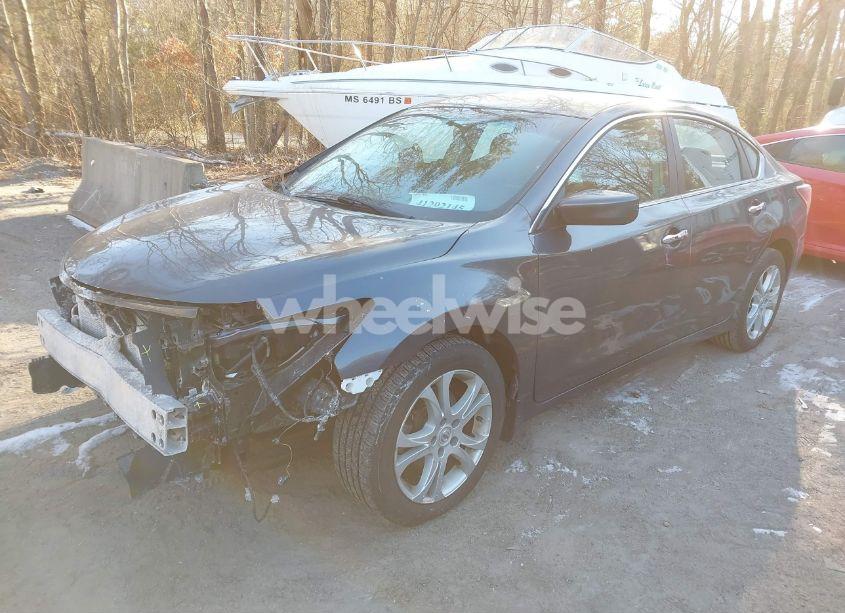 Photo 2 of 2013 Nissan Altima 2.5 SV (VIN 1N4AL3AP6DC292630)