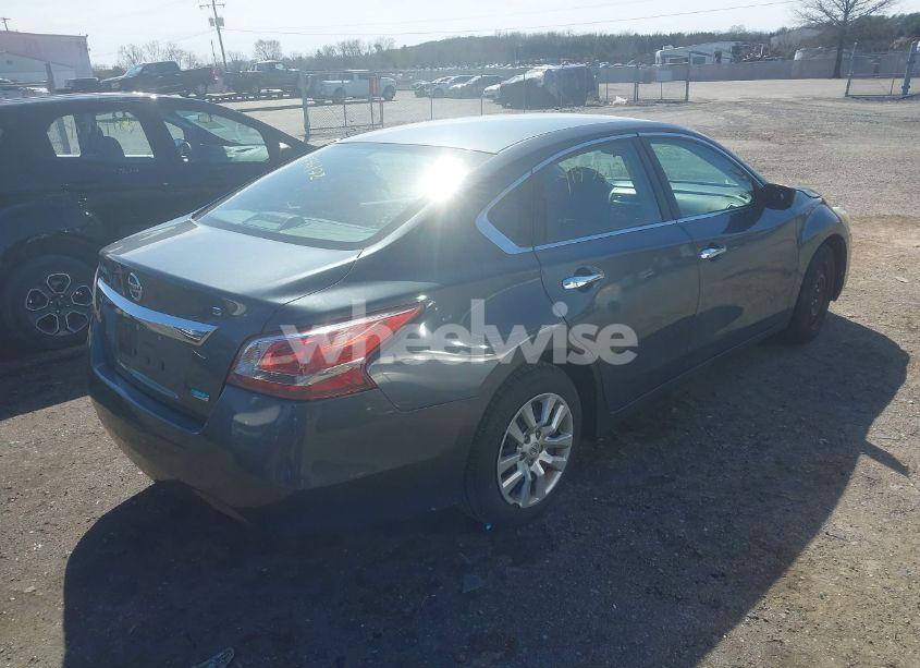 Photo 4 of 2013 Nissan Altima 2.5 S (VIN 1N4AL3AP6DC295382)