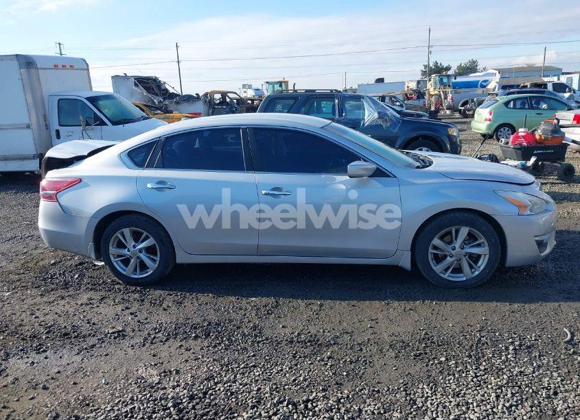 Photo 13 of 2013 Nissan Altima 2.5 SV (VIN 1N4AL3AP6DN406436)