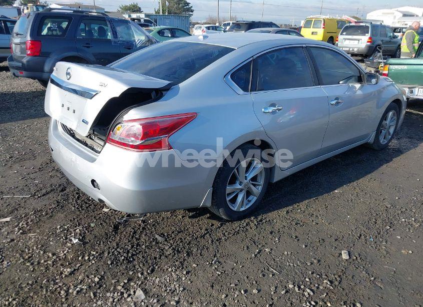 Photo 4 of 2013 Nissan Altima 2.5 SV (VIN 1N4AL3AP6DN406436)