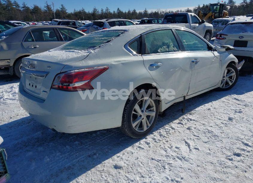 Photo 4 of 2013 Nissan Altima 2.5 SV (VIN 1N4AL3AP6DN431725)