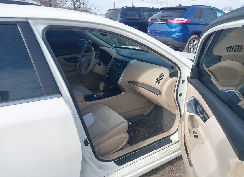 Photo 5 of 2013 Nissan Altima 2.5 S (VIN 1N4AL3AP6DN455247)