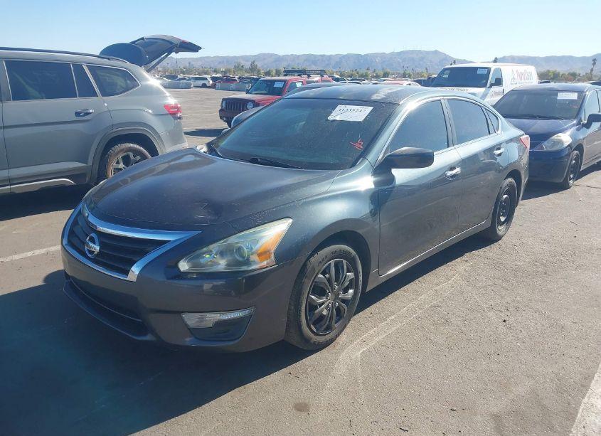 Photo 2 of 2013 Nissan Altima 2.5 S (VIN 1N4AL3AP6DN515043)