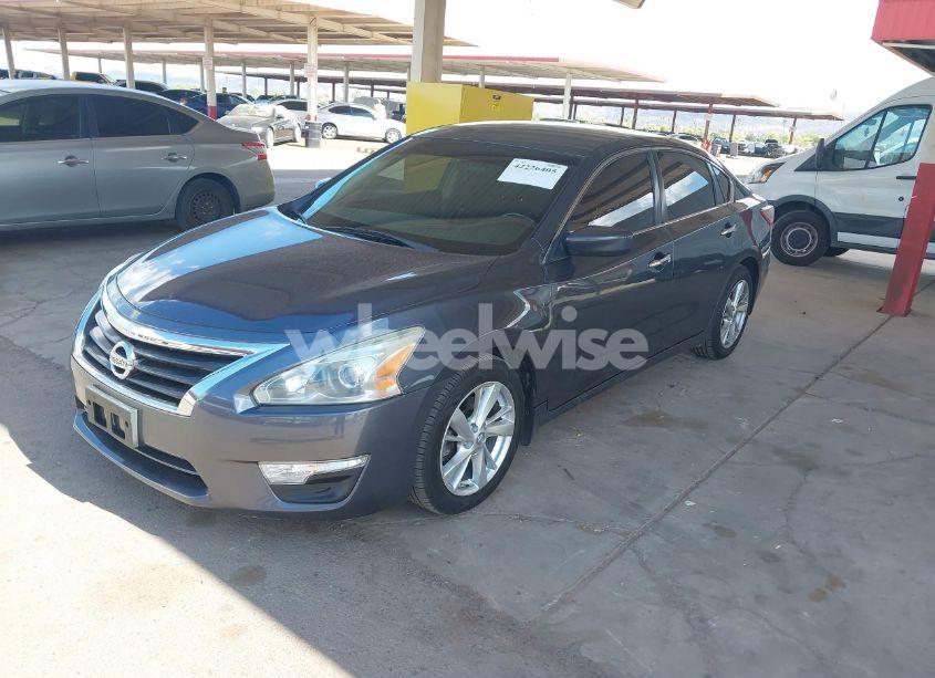 Photo 2 of 2013 Nissan Altima 2.5 SV (VIN 1N4AL3AP6DN518749)