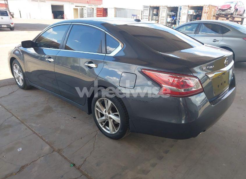 Photo 3 of 2013 Nissan Altima 2.5 SV (VIN 1N4AL3AP6DN518749)