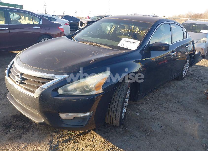 Photo 2 of 2013 Nissan Altima 2.5 S (VIN 1N4AL3AP6DN523384)