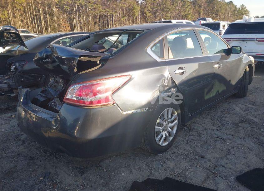 Photo 4 of 2013 Nissan Altima 2.5 S (VIN 1N4AL3AP6DN523384)