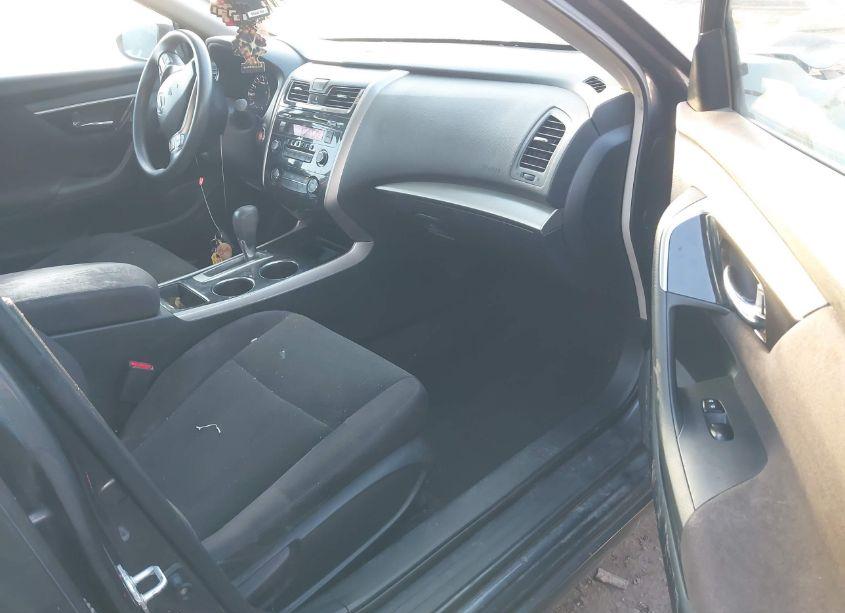 Photo 5 of 2013 Nissan Altima 2.5 S (VIN 1N4AL3AP6DN524843)