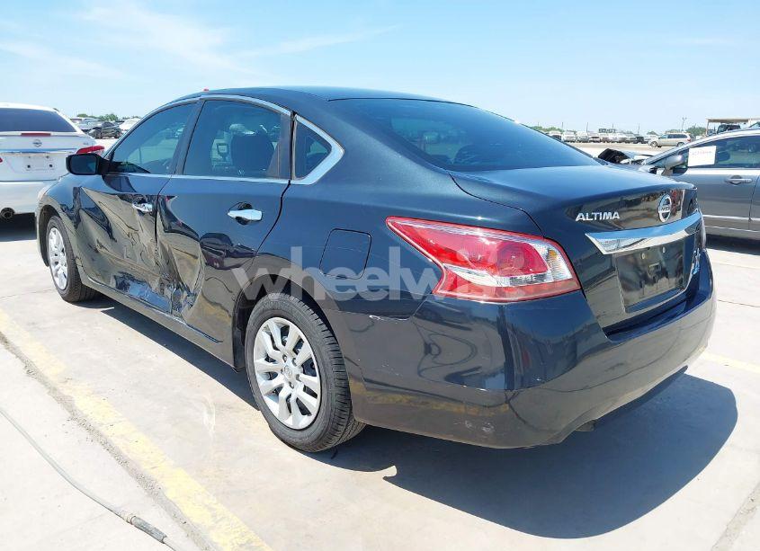 Photo 3 of 2013 Nissan Altima 2.5 S (VIN 1N4AL3AP6DN540170)