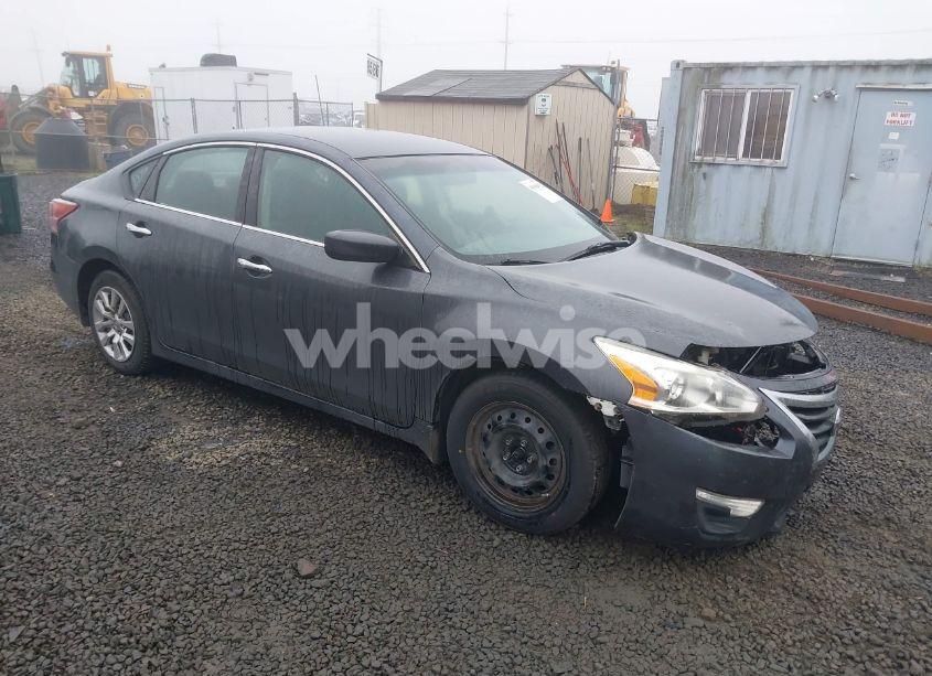 2013 Nissan Altima 2.5 S (VIN 1N4AL3AP6DN563609) main photo