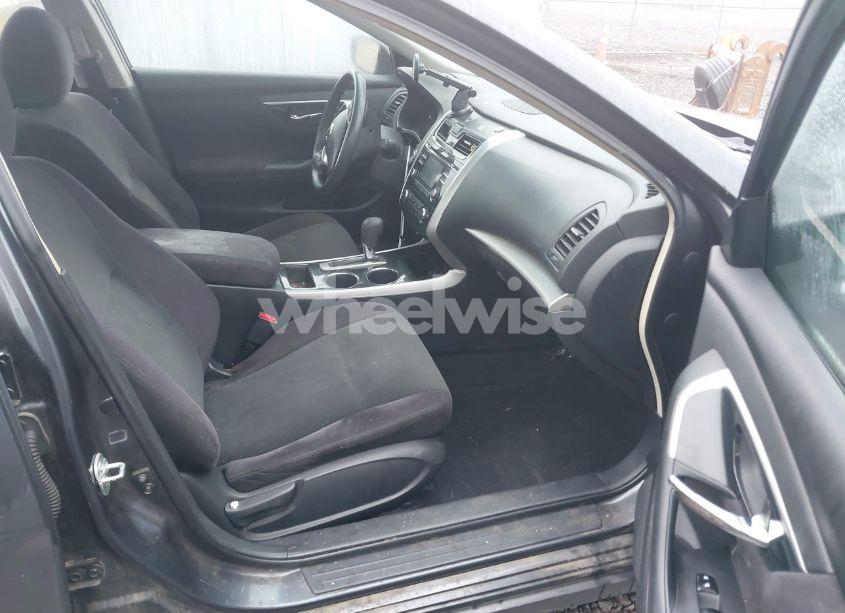 Photo 5 of 2013 Nissan Altima 2.5 S (VIN 1N4AL3AP6DN563609)