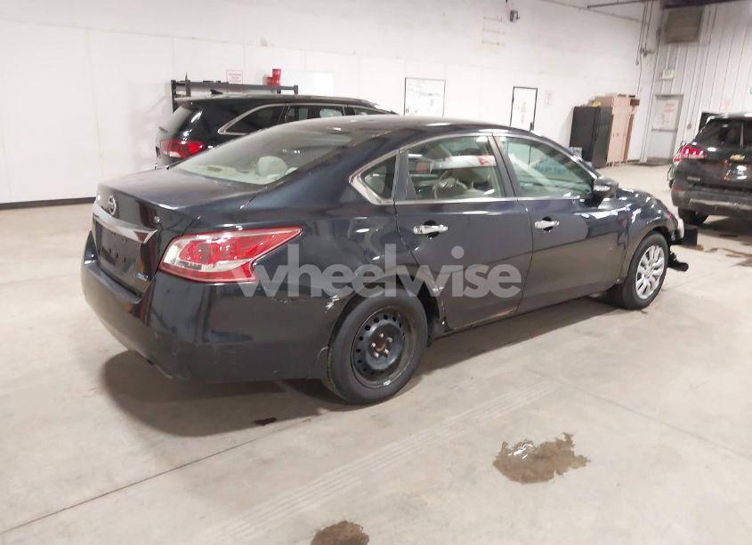 Photo 4 of 2013 Nissan Altima 2.5 S (VIN 1N4AL3AP6DN576196)