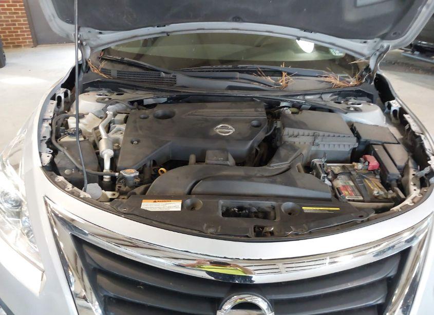 Photo 10 of 2014 Nissan Altima 2.5 S (VIN 1N4AL3AP6EC111317)