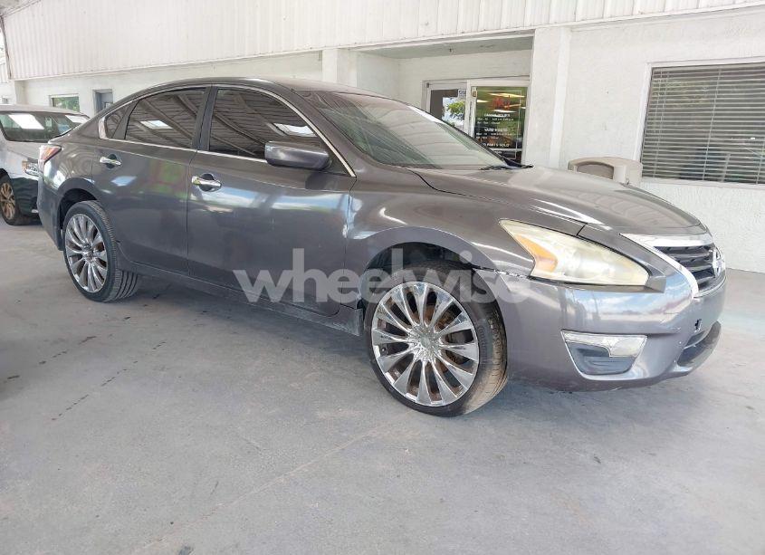 2014 Nissan Altima 2.5 S (VIN 1N4AL3AP6EC111494) main photo