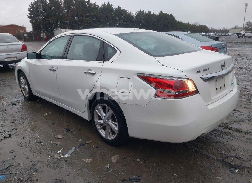 Photo 3 of 2014 Nissan Altima 2.5 SV (VIN 1N4AL3AP6EC117179)