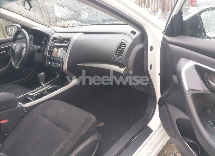 Photo 5 of 2014 Nissan Altima 2.5 SV (VIN 1N4AL3AP6EC117179)