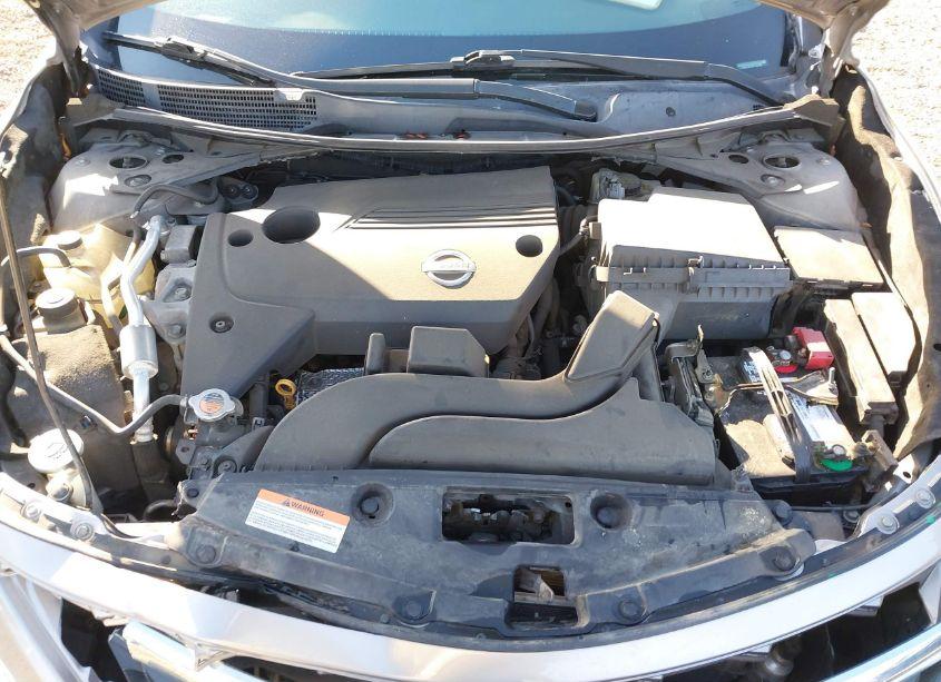 Photo 10 of 2014 Nissan Altima 2.5 S (VIN 1N4AL3AP6EC129798)