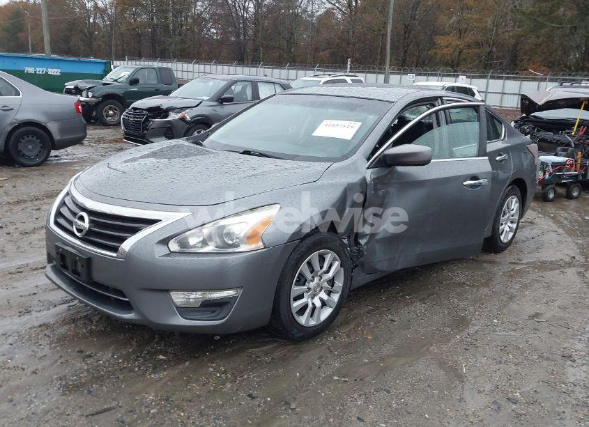 Photo 2 of 2014 Nissan Altima 2.5 S (VIN 1N4AL3AP6EC143393)
