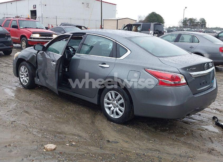 Photo 3 of 2014 Nissan Altima 2.5 S (VIN 1N4AL3AP6EC143393)