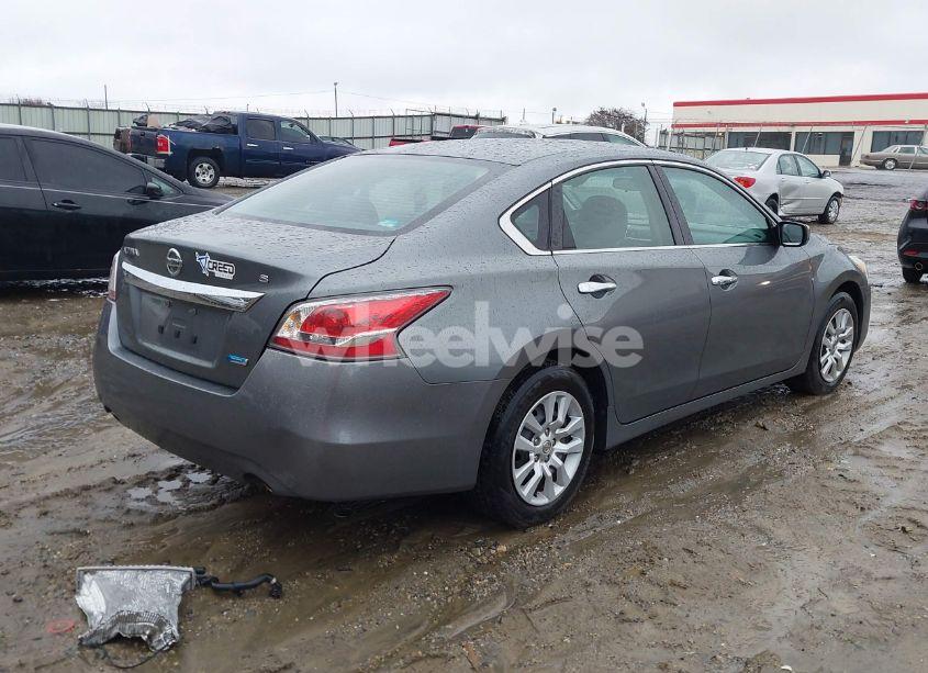 Photo 4 of 2014 Nissan Altima 2.5 S (VIN 1N4AL3AP6EC143393)