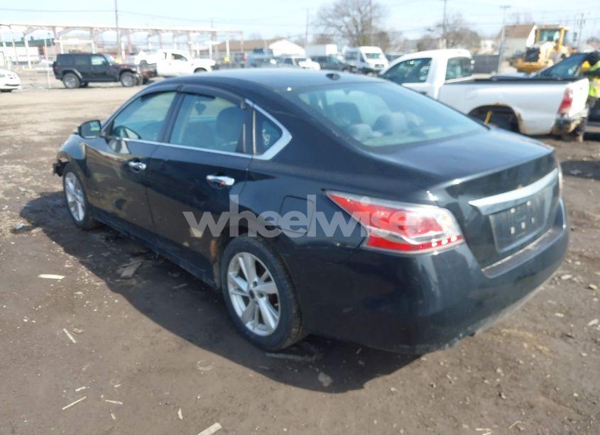 Photo 3 of 2014 Nissan Altima 2.5 SV (VIN 1N4AL3AP6EC152675)