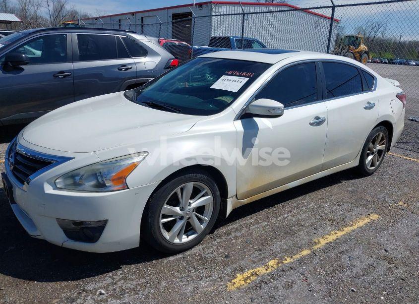 Photo 2 of 2014 Nissan Altima 2.5 SL (VIN 1N4AL3AP6EC163563)