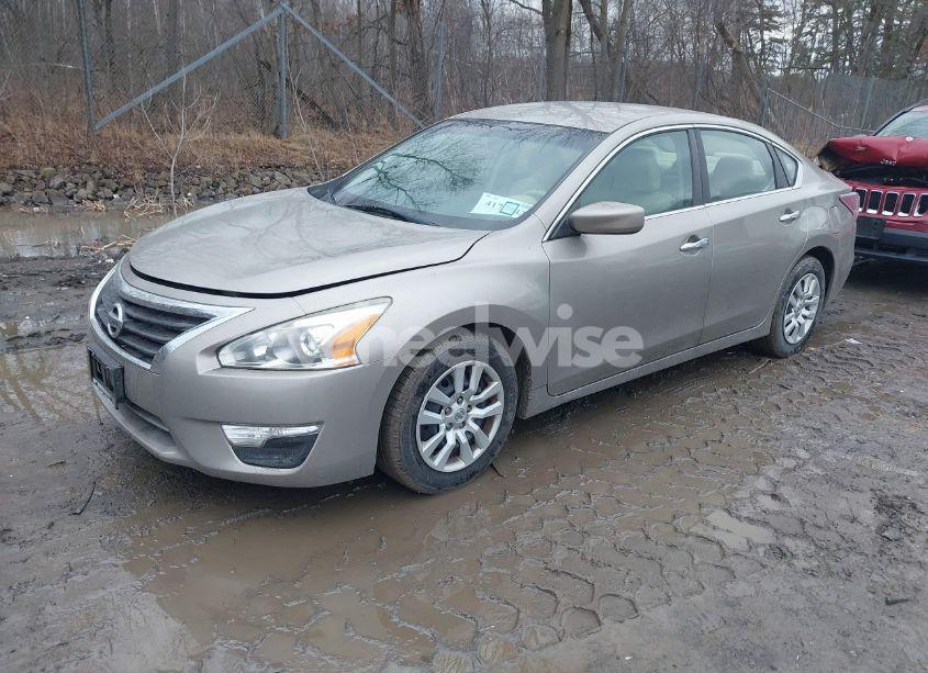 Photo 2 of 2014 Nissan Altima 2.5 S (VIN 1N4AL3AP6EC168181)