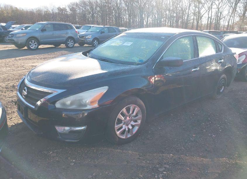 Photo 2 of 2014 Nissan Altima 2.5 S (VIN 1N4AL3AP6EC189516)