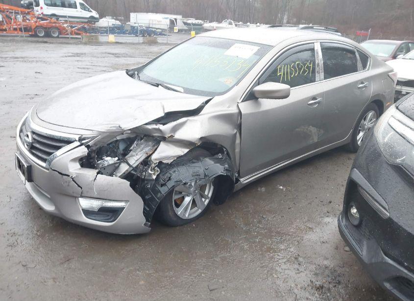 Photo 2 of 2014 Nissan Altima 2.5 SV (VIN 1N4AL3AP6EC189774)