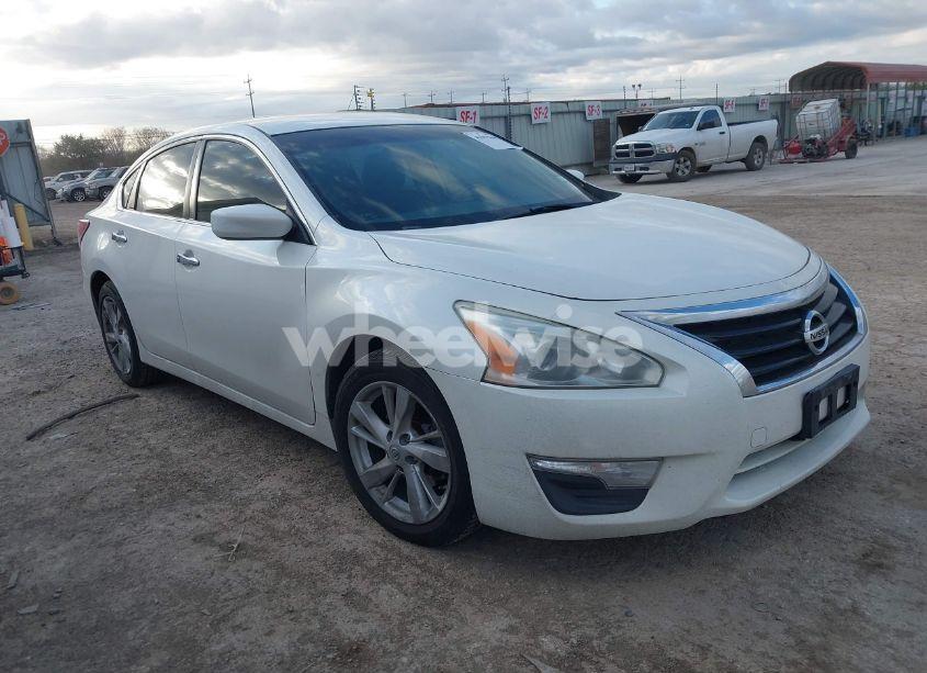 2014 Nissan Altima 2.5 SV (VIN 1N4AL3AP6EC264506) main photo
