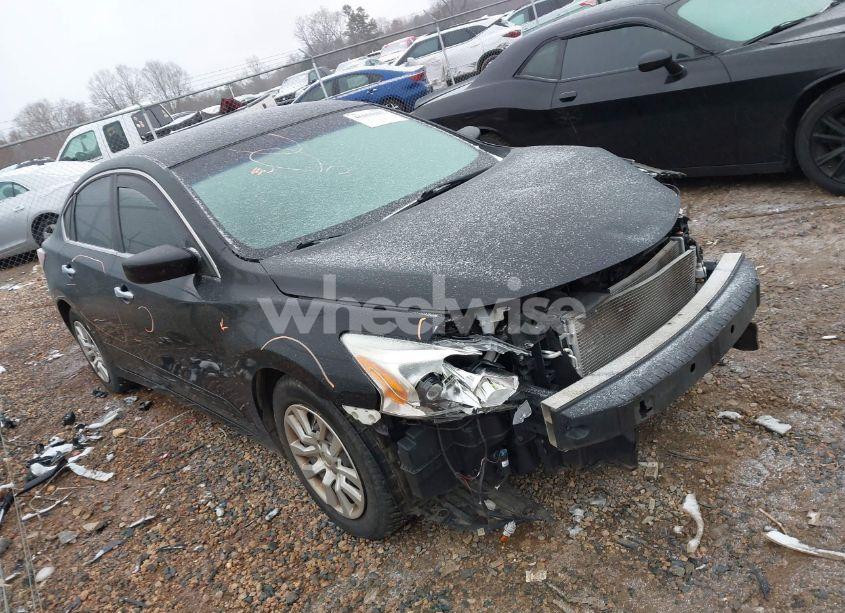 2014 Nissan Altima 2.5 S (VIN 1N4AL3AP6EC281810) main photo