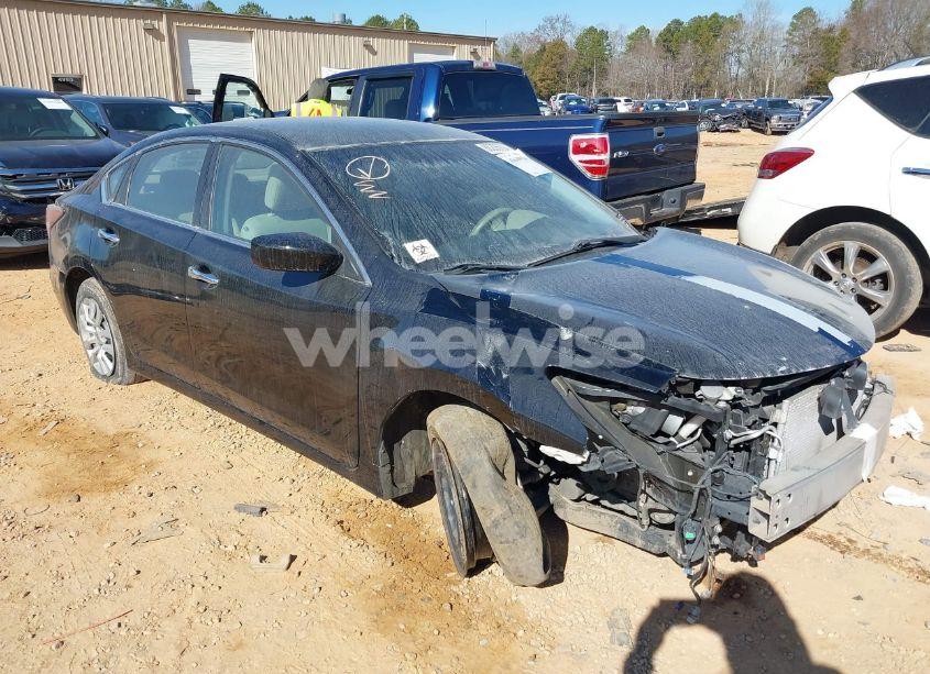 2014 Nissan Altima 2.5 S (VIN 1N4AL3AP6EC317348) main photo