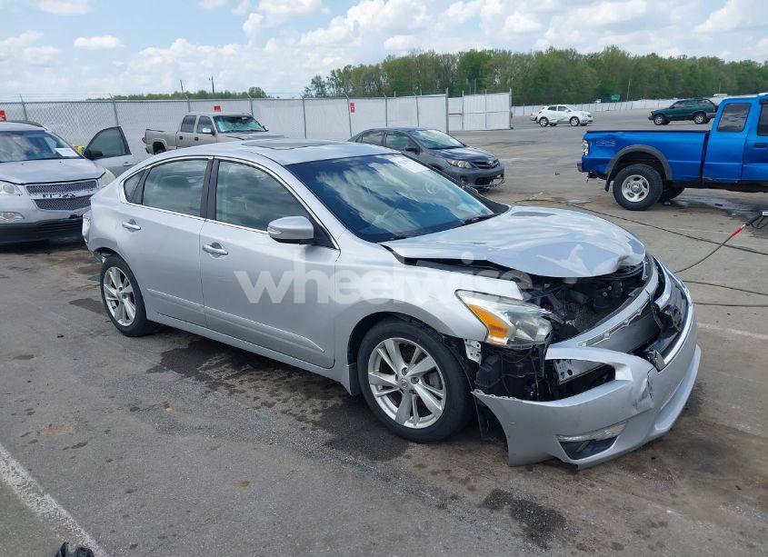 2014 Nissan Altima 2.5 SV (VIN 1N4AL3AP6EC400441) main photo