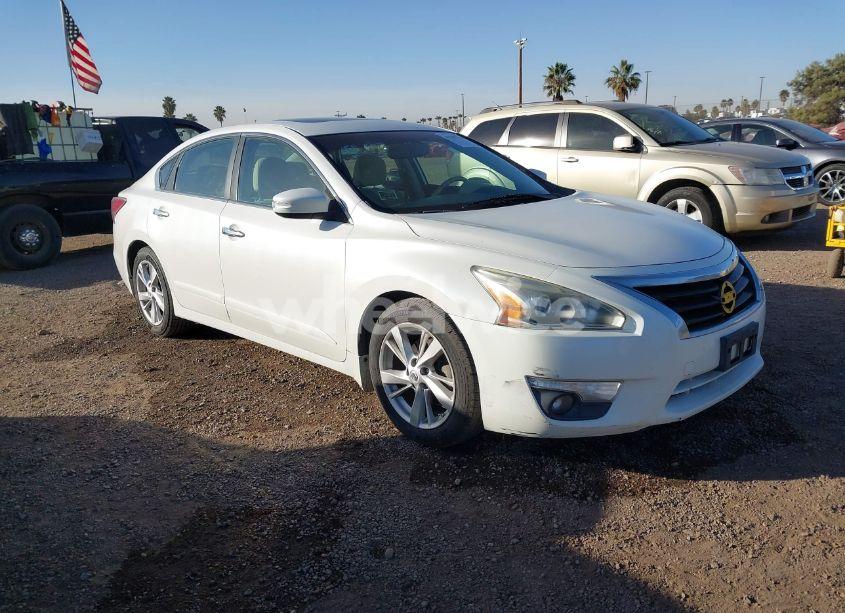 2014 Nissan Altima 2.5 SV (VIN 1N4AL3AP6EC401122) main photo