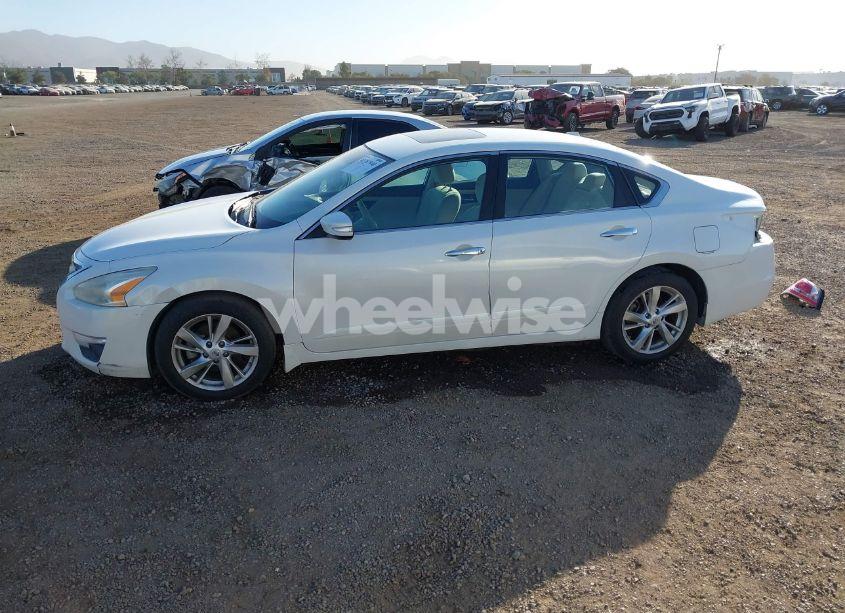 Photo 15 of 2014 Nissan Altima 2.5 SV (VIN 1N4AL3AP6EC401122)