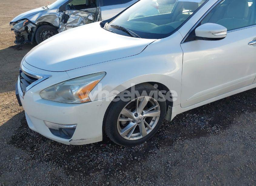 Photo 6 of 2014 Nissan Altima 2.5 SV (VIN 1N4AL3AP6EC401122)