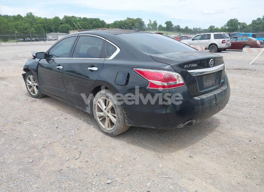 Photo 3 of 2014 Nissan Altima 2.5 SV (VIN 1N4AL3AP6EC403484)