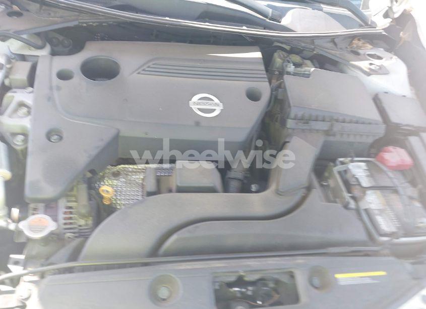 Photo 10 of 2014 Nissan Altima 2.5/2.5 S/2.5 SL/2.5 SV (VIN 1N4AL3AP6EC420804)