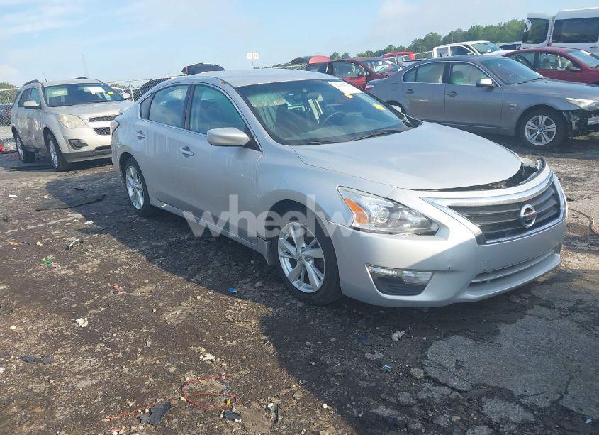 2014 Nissan Altima 2.5 SV (VIN 1N4AL3AP6EN200129) main photo