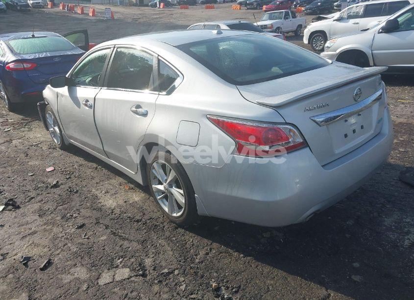 Photo 3 of 2014 Nissan Altima 2.5 SV (VIN 1N4AL3AP6EN200129)