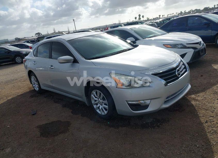 2014 Nissan Altima 2.5 S (VIN 1N4AL3AP6EN209042) main photo